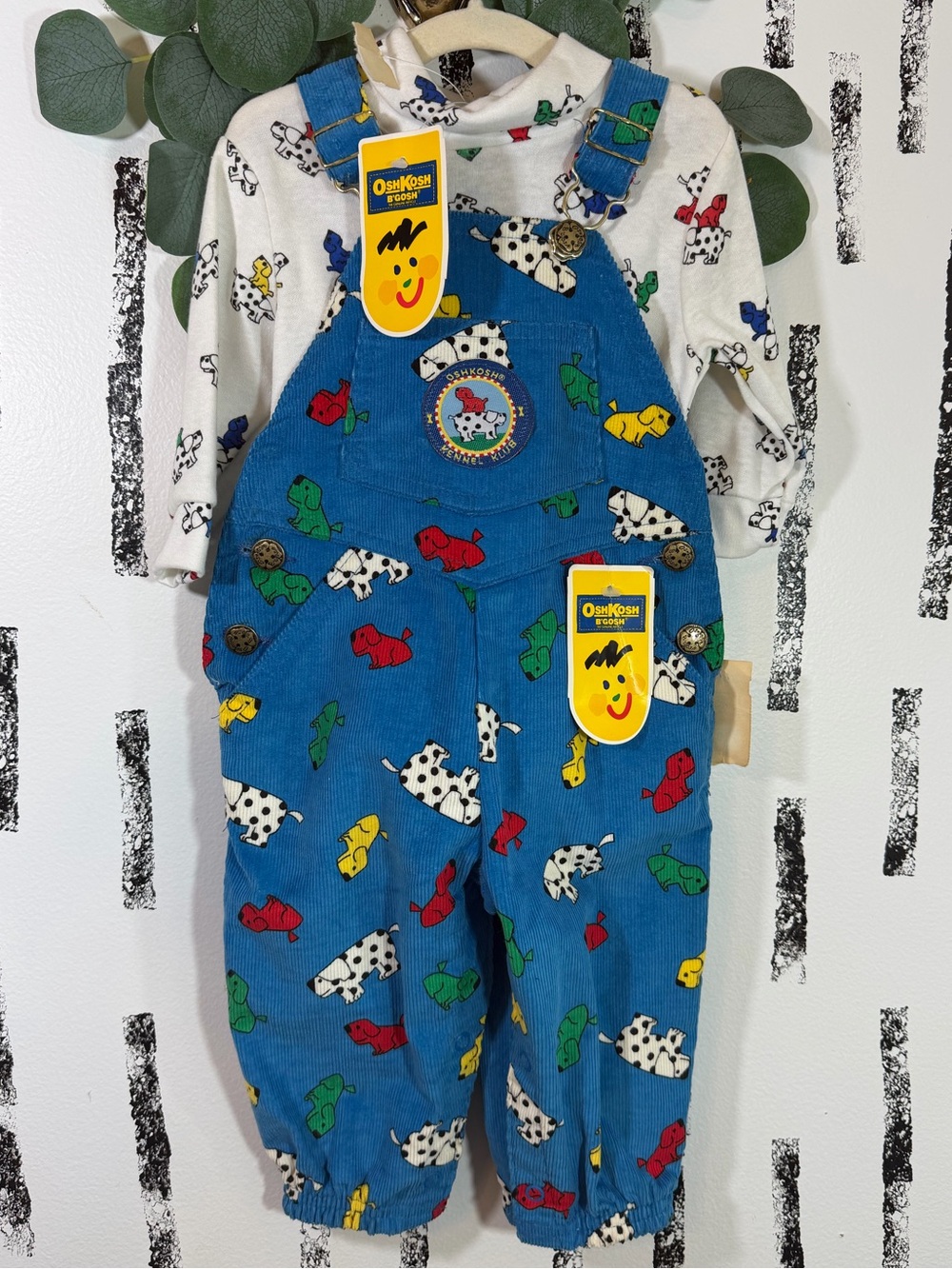 NWT Vintage Oshkosh Kennel Club Blue Dogs Corduroy Overalls & Turtleneck Set 12M